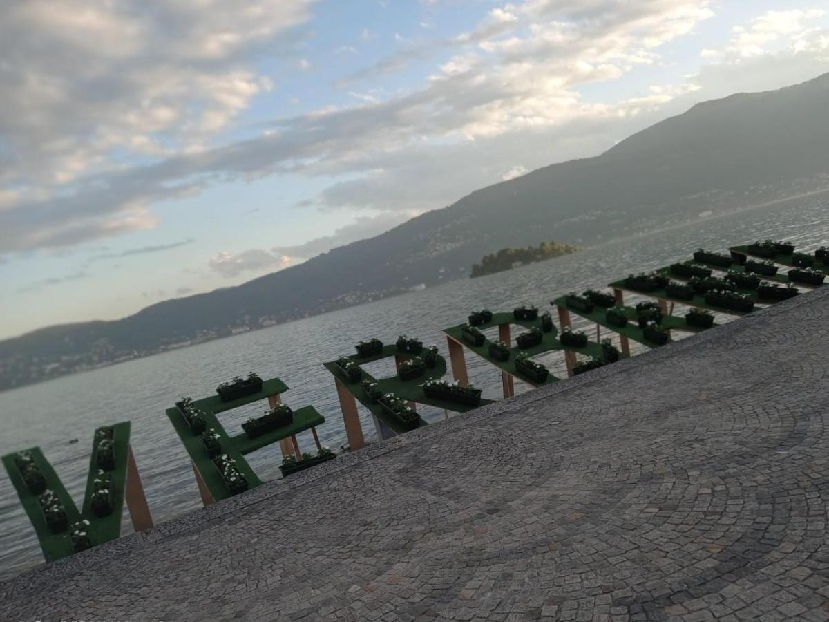 Appartement Tra La Stazione E Il Lago à Verbania Extérieur photo