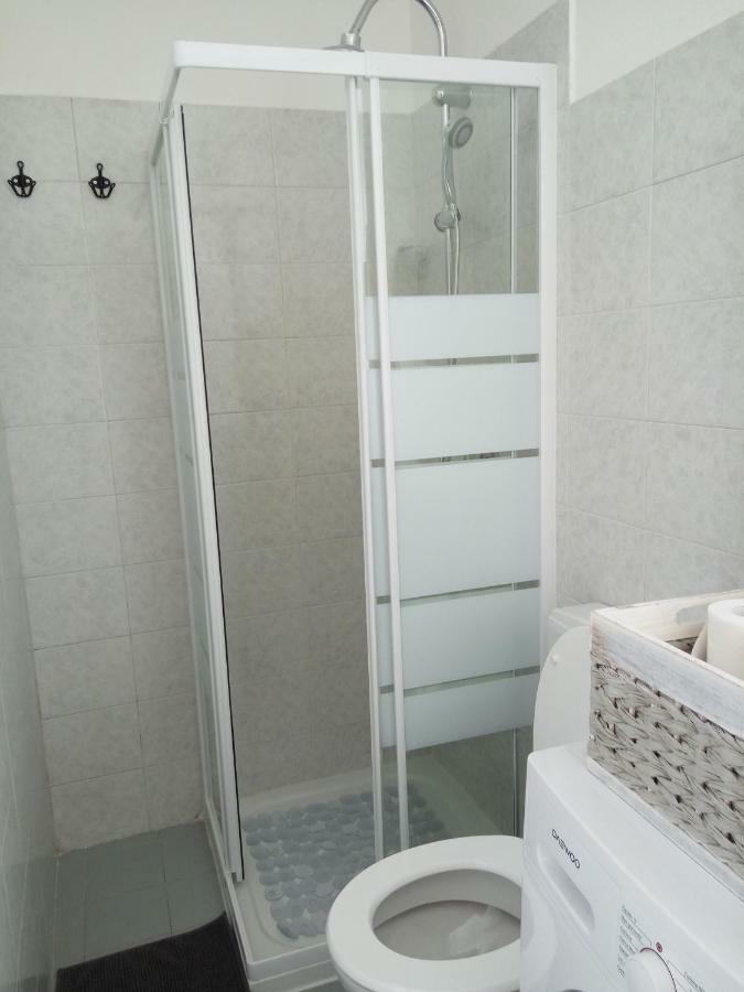 Appartement Tra La Stazione E Il Lago à Verbania Extérieur photo