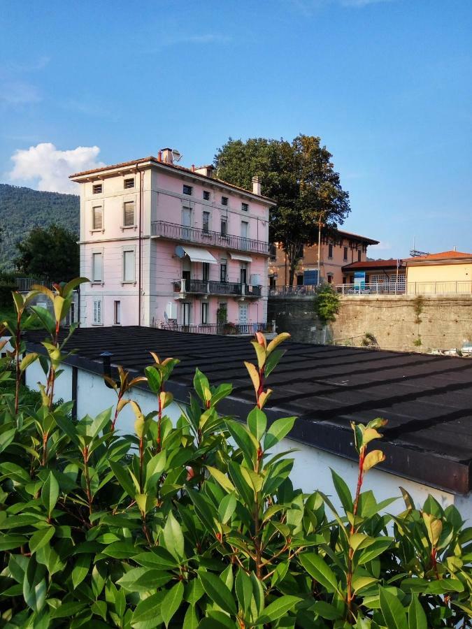 Appartement Tra La Stazione E Il Lago à Verbania Extérieur photo